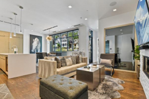Luxury Townhouse at Parkite on Main Walk to Skiing, Shopping, and Restaurants Private Hot Tub Park City